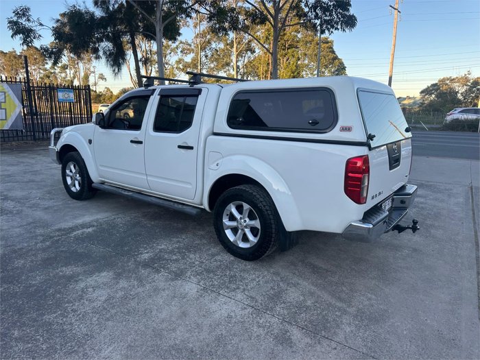 2012 NISSAN NAVARA ST (4x4)