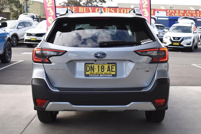 2025 Subaru Outback AWD Touring