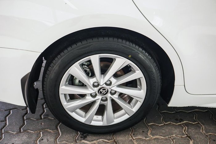 2021 Toyota Camry Ascent Sport