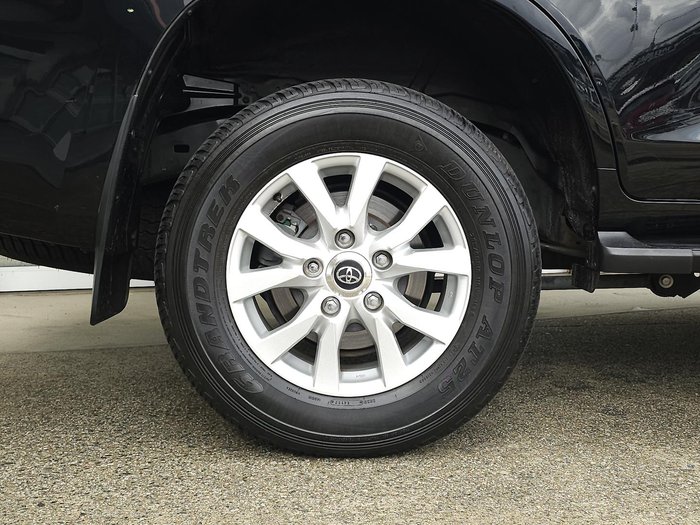 2017 Toyota Landcruiser VX