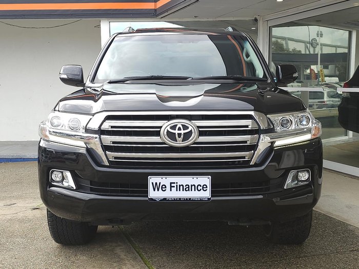 2017 Toyota Landcruiser VX