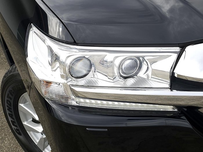 2017 Toyota Landcruiser VX