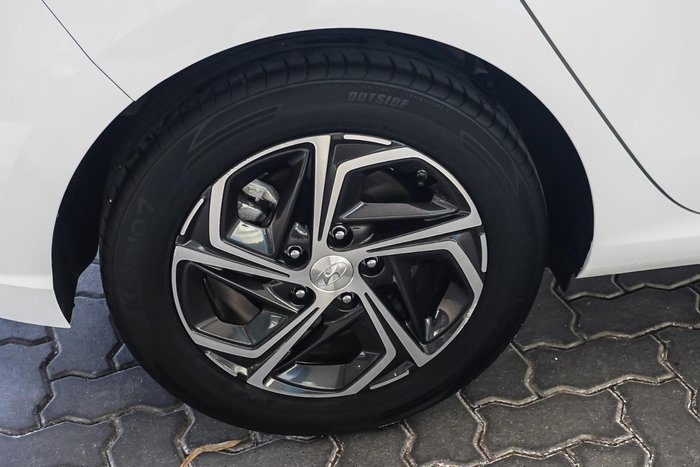 2022 Hyundai i30