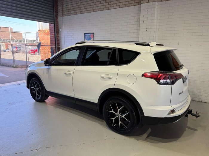 2017 Toyota RAV4 GXL ASA44R AWD Crystal Pearl