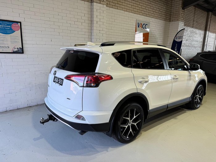 2017 Toyota RAV4 GXL ASA44R AWD Crystal Pearl
