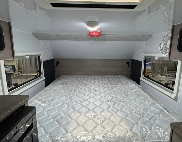 2025 JAYCO J-POD JPOD.OB-MY25 GREEN