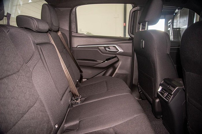 2025 Isuzu D-MAX LS-U