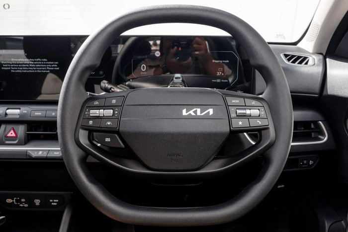 2025 Kia K4 Sport