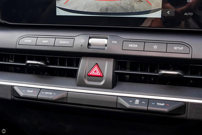 2025 Kia K4 Sport