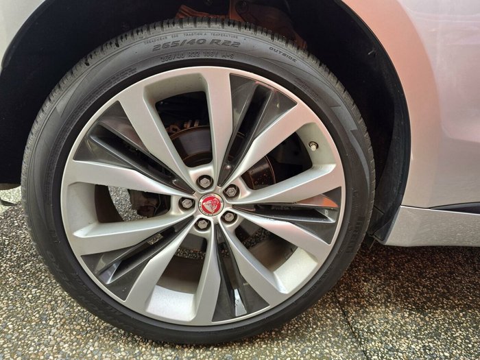 2016 Jaguar F-PACE 30d R-Sport