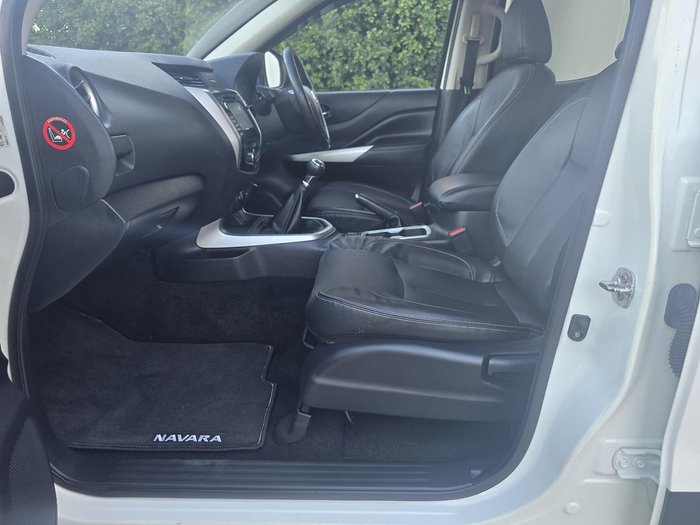 2017 Nissan Navara ST-X N-SPORT Black Edition