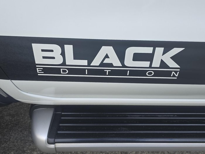 2017 Nissan Navara ST-X N-SPORT Black Edition
