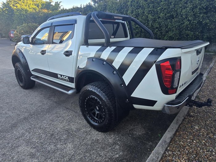 2017 Nissan Navara ST-X N-SPORT Black Edition