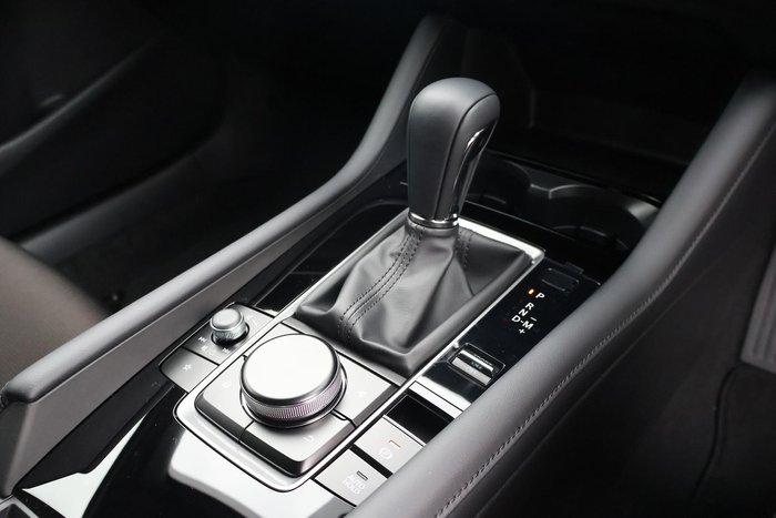 2025 Mazda 3 G20 Pure