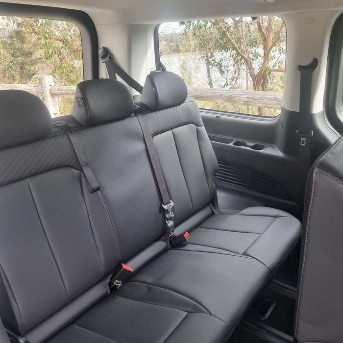 2025 Hyundai STARIA Highlander