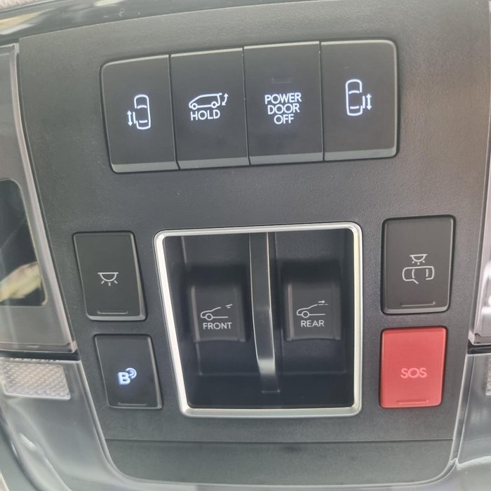 2025 Hyundai STARIA Highlander
