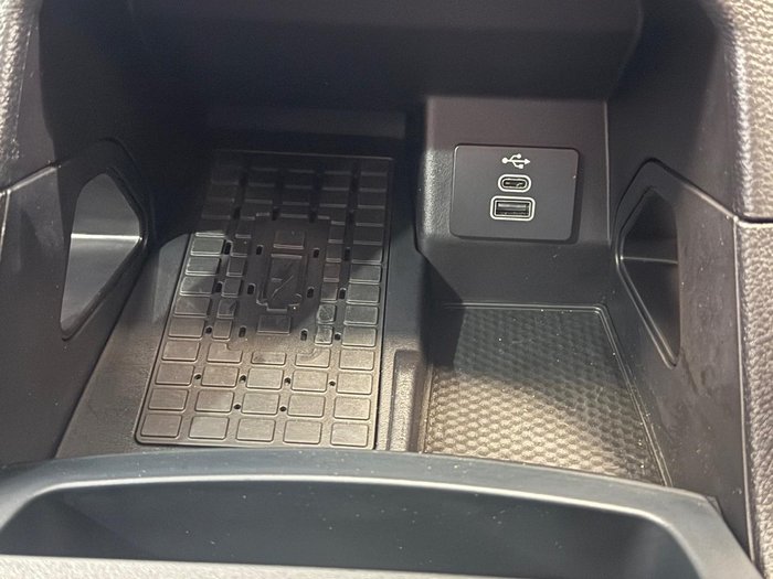 2023 Ford Everest Ambiente