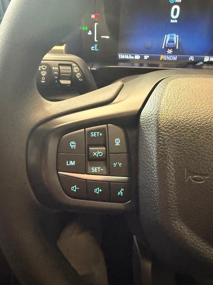 2023 Ford Everest Ambiente