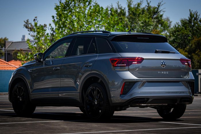 2025 Volkswagen T-Roc 140TSI R-Line