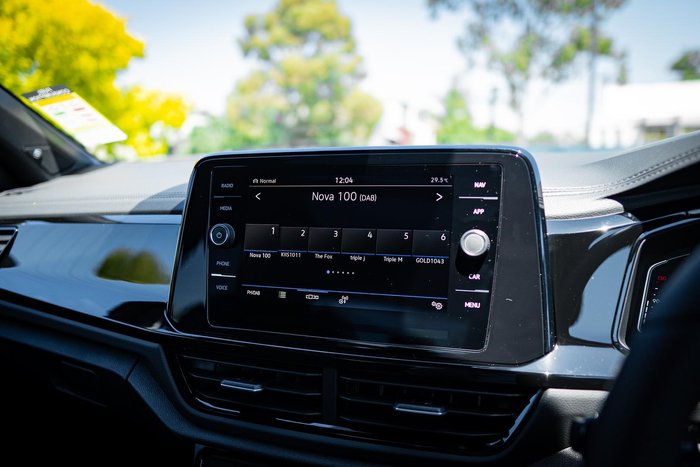 2025 Volkswagen T-Roc 140TSI R-Line