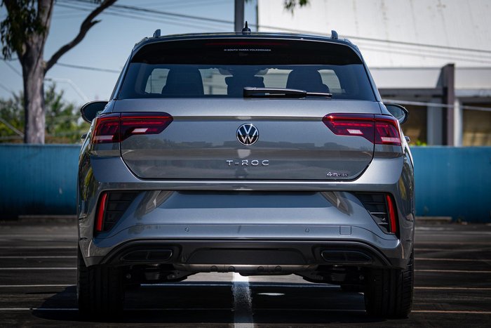 2025 Volkswagen T-Roc 140TSI R-Line