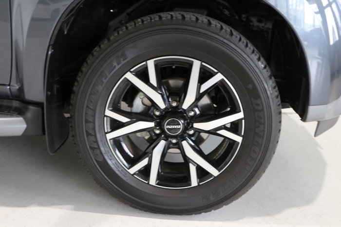 2021 Isuzu MU-X LS-T