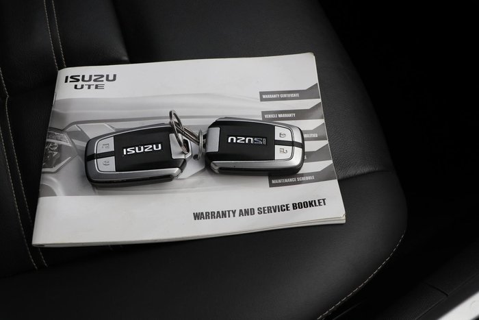 2021 Isuzu MU-X LS-T