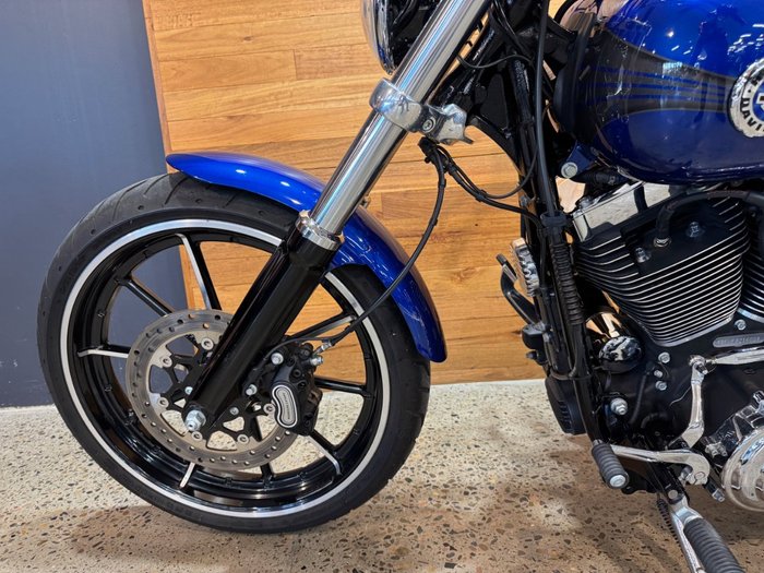 2015 Harley-davidson FXSB SOFTAIL BREAKOUT Superior Blue