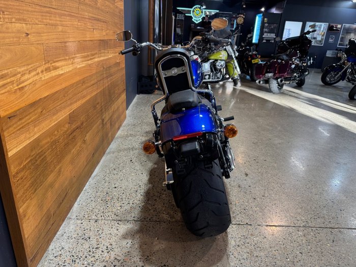 2015 Harley-davidson FXSB SOFTAIL BREAKOUT Superior Blue