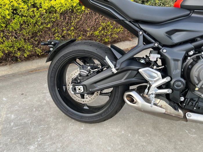2022 Triumph TRIDENT 660 Orange