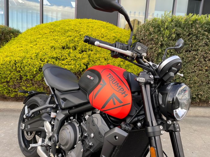 2022 Triumph TRIDENT 660 Orange