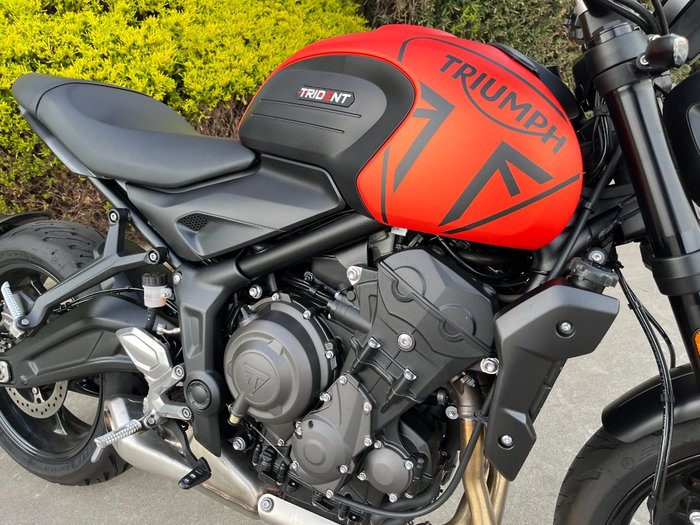 2022 Triumph TRIDENT 660 Orange