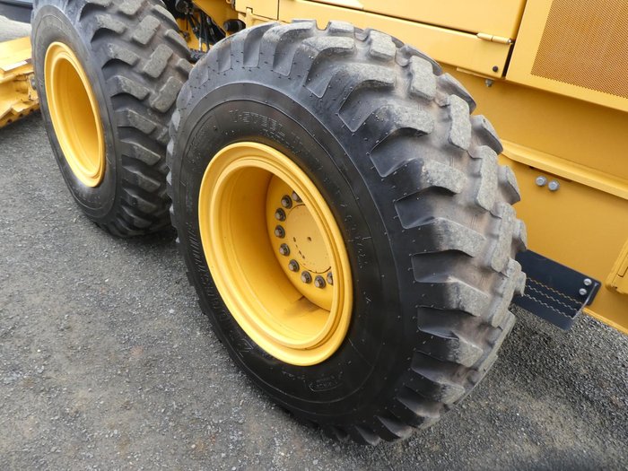 2017 John Deere 770Gp YELLOW