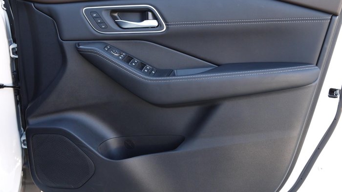 2025 Nissan X-TRAIL Ti-L e-POWER