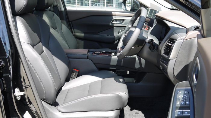2025 Nissan X-TRAIL Ti e-POWER