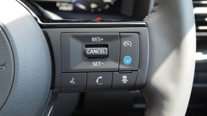 2025 Nissan X-TRAIL Ti e-POWER