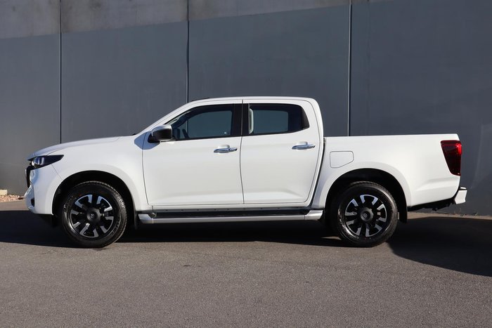 2025 Mazda BT-50 XTR