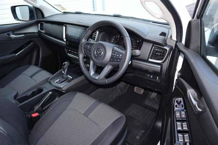 2025 Mazda BT-50 XTR