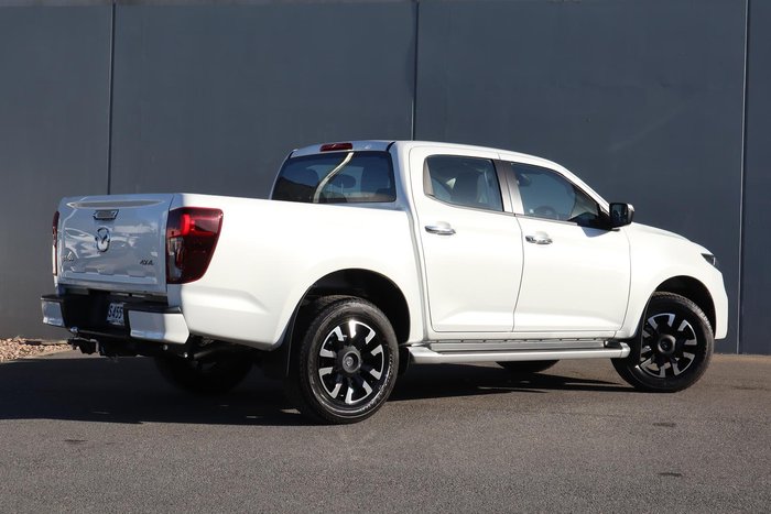 2025 Mazda BT-50 XTR