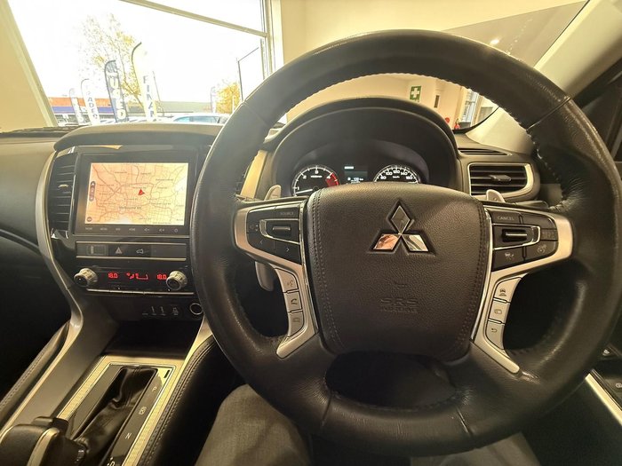 2021 Mitsubishi Pajero Sport GLS