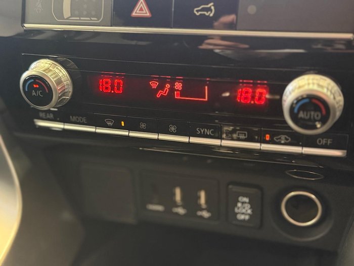 2021 Mitsubishi Pajero Sport GLS
