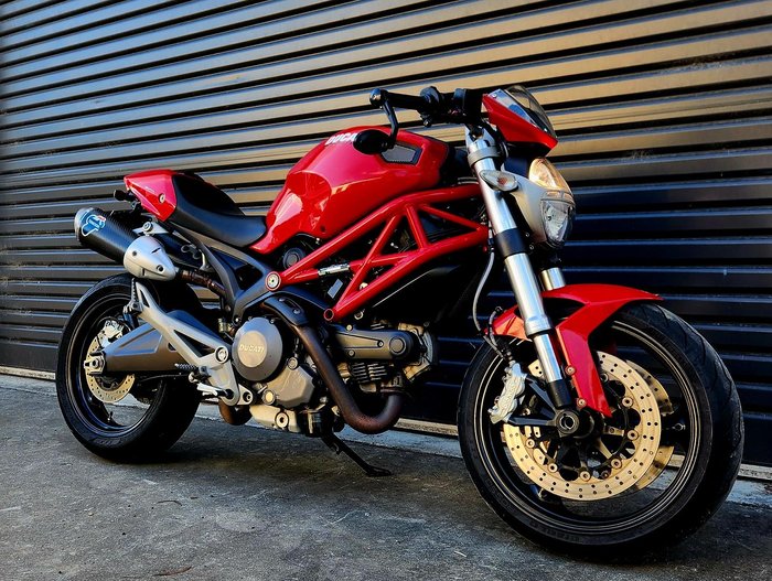2013 Ducati Monster 659 ABS Monster Red