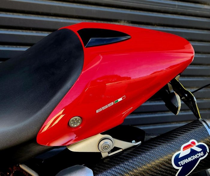 2013 Ducati Monster 659 ABS Monster Red