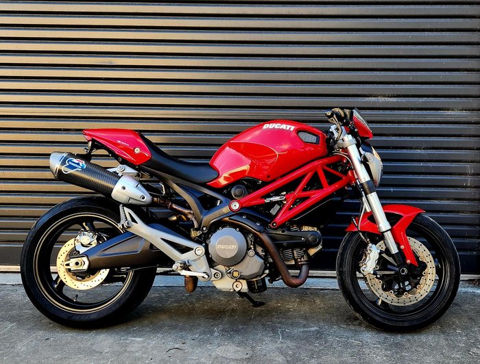 2013 Ducati Monster 659 ABS Monster Red
