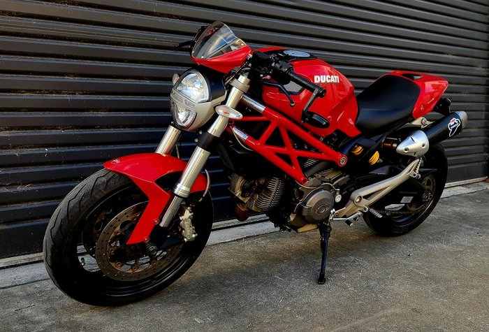 2013 Ducati Monster 659 ABS Monster Red