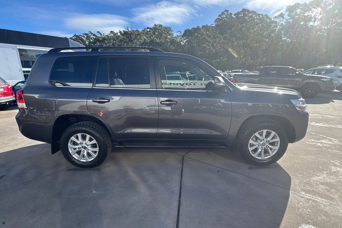 2020 Toyota Landcruiser VX