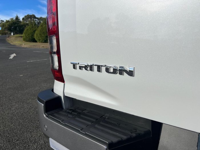 2023 Mitsubishi Triton GLS