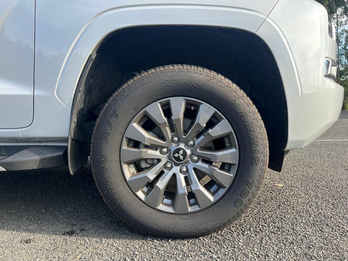 2023 Mitsubishi Triton GLS
