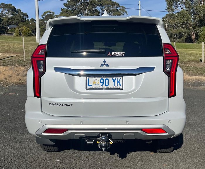 2023 Mitsubishi Pajero Sport GLS
