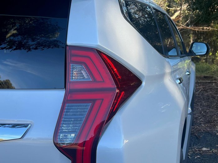2023 Mitsubishi Pajero Sport GLS